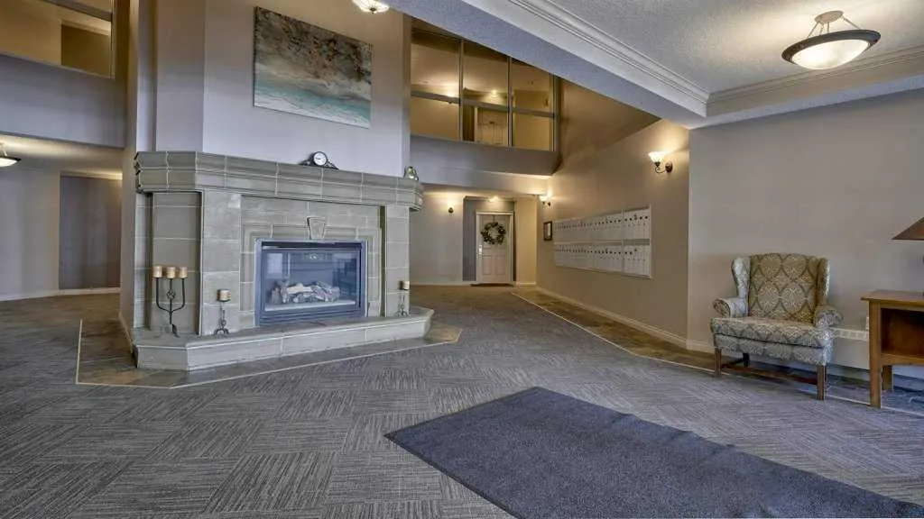 3000 Marda Link SW, #250