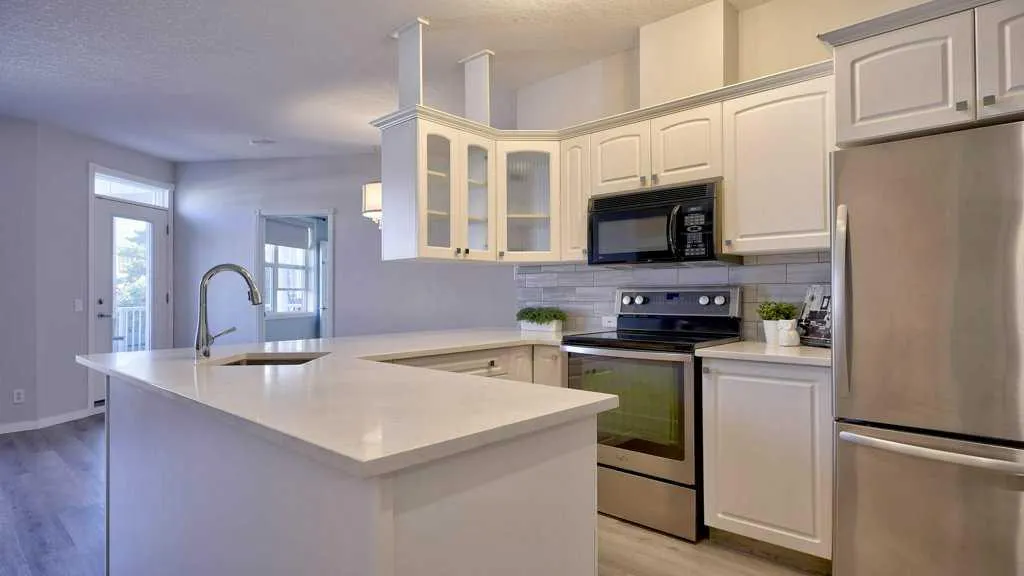 3000 Marda Link SW, #250