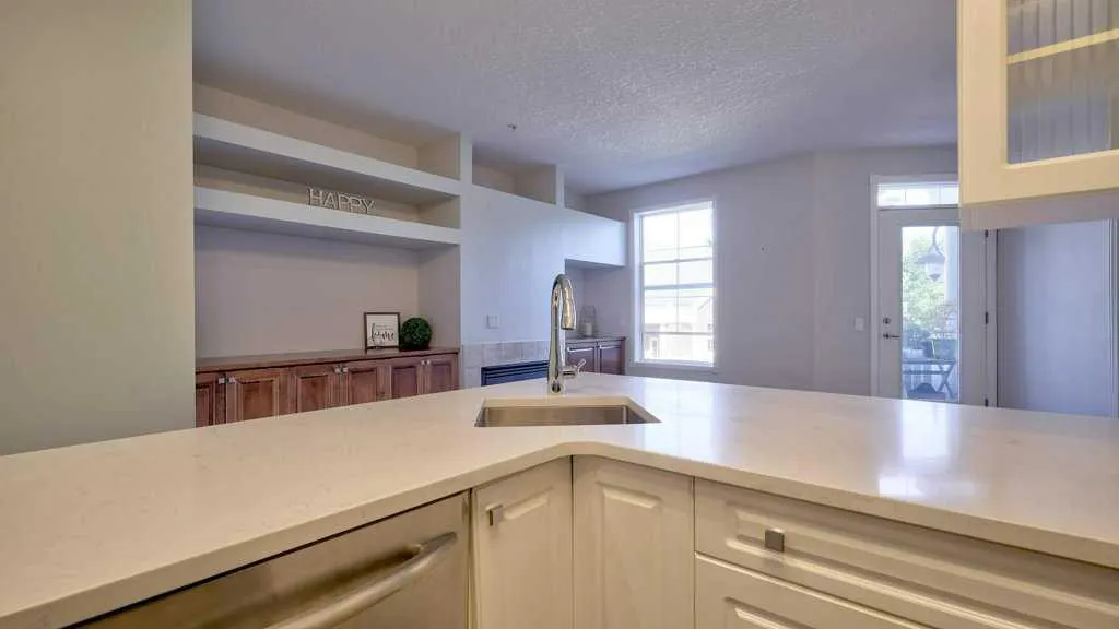 3000 Marda Link SW, #250