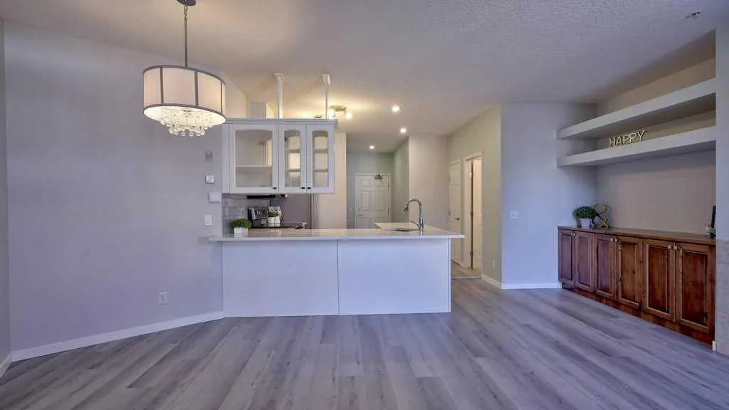 3000 Marda Link SW, #250