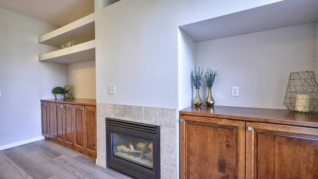 3000 Marda Link SW, #250