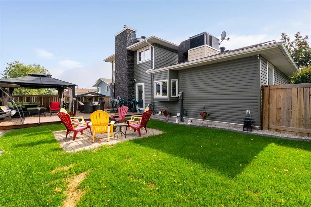 125 Whiteoak Garden