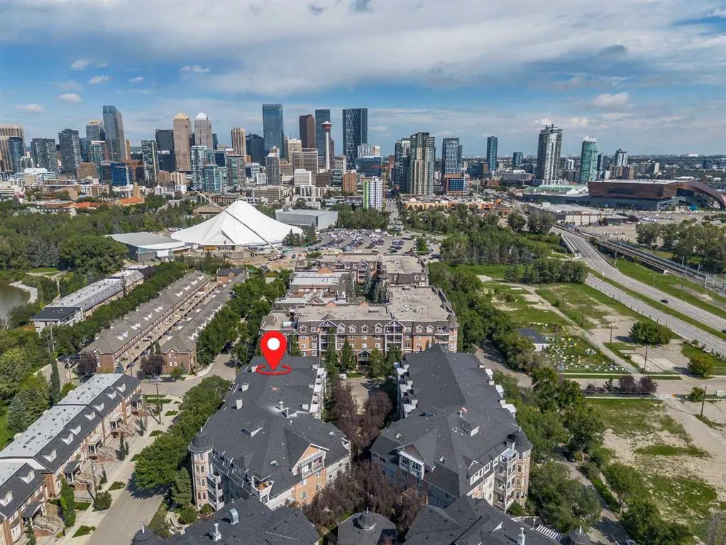 2416 Erlton Street SW, #205