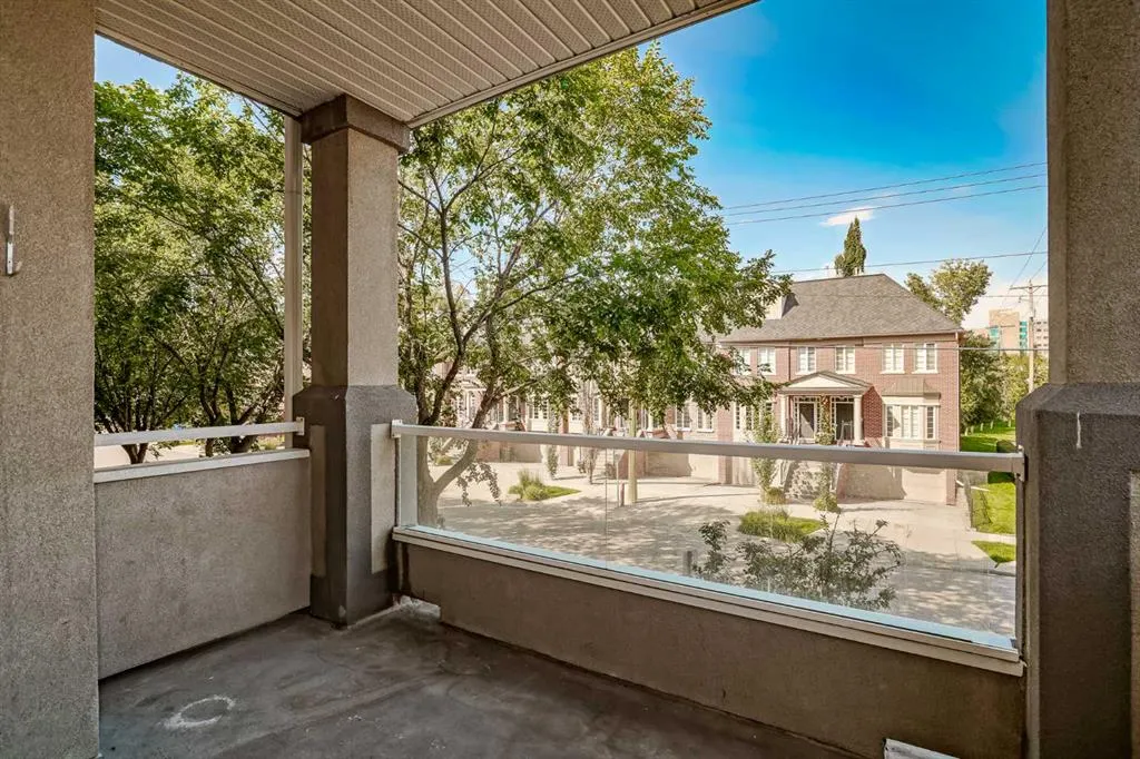 2416 Erlton Street SW, #205