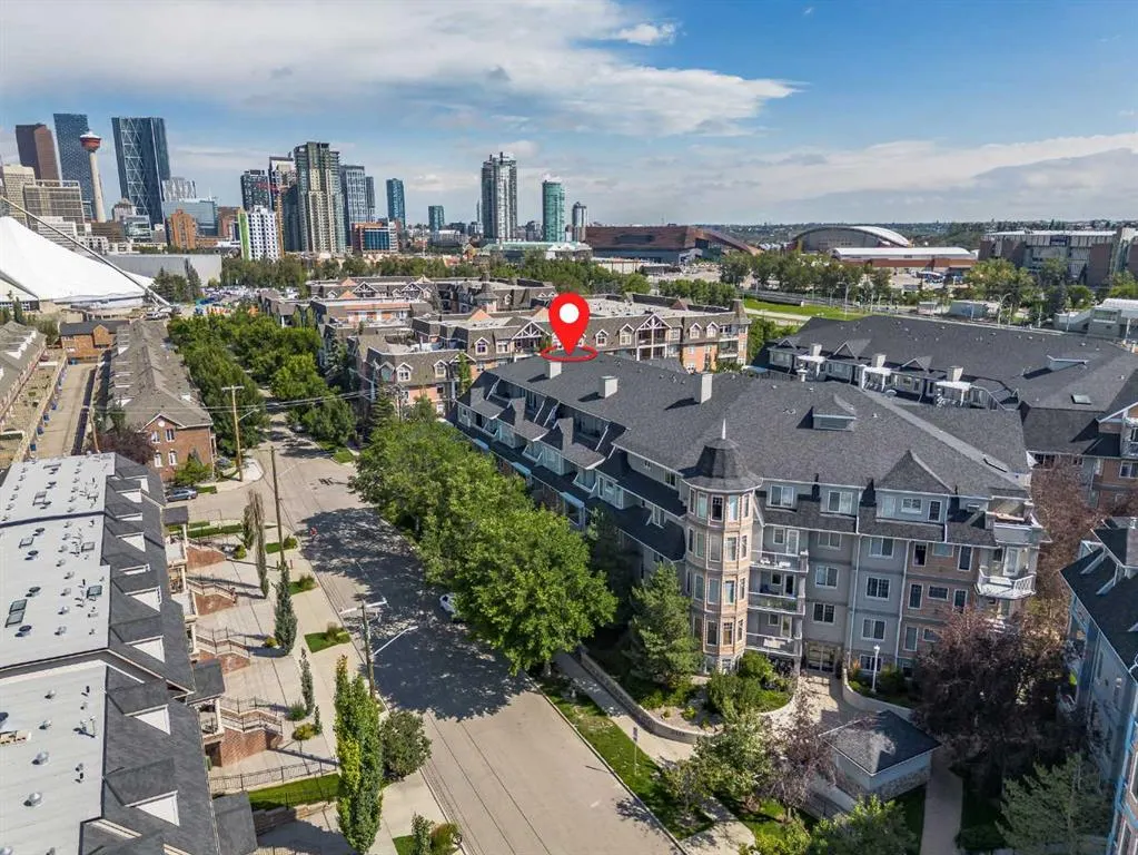 2416 Erlton Street SW, #205