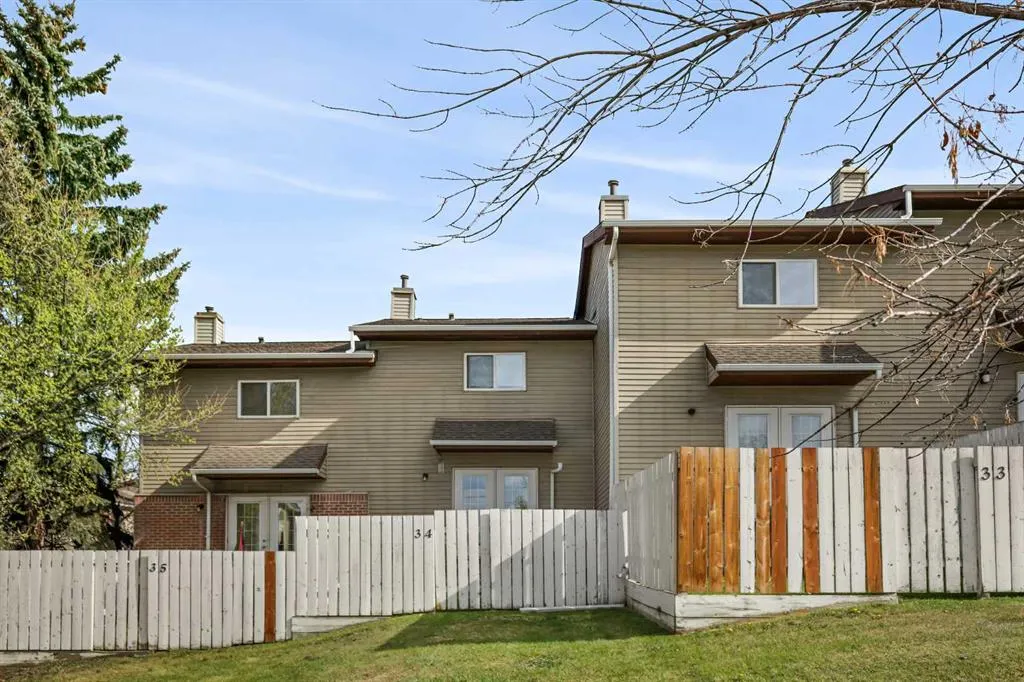 64 Whitnel Court NE, #34