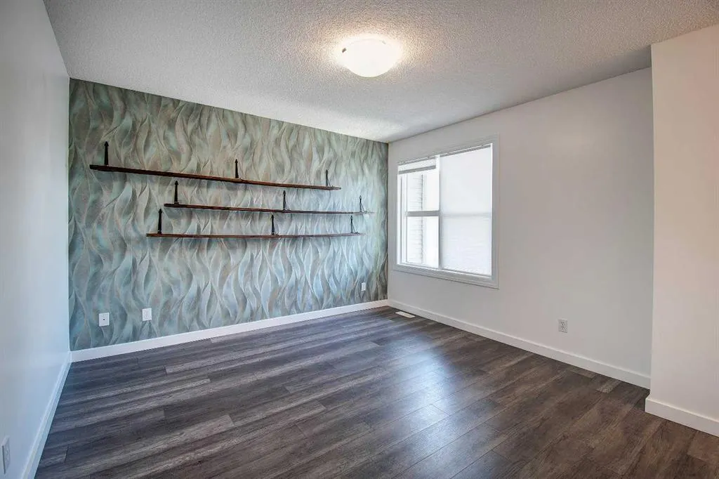 22 Prestwick Gardens SE