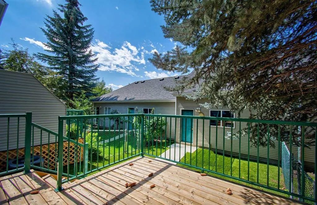 22 Prestwick Gardens SE
