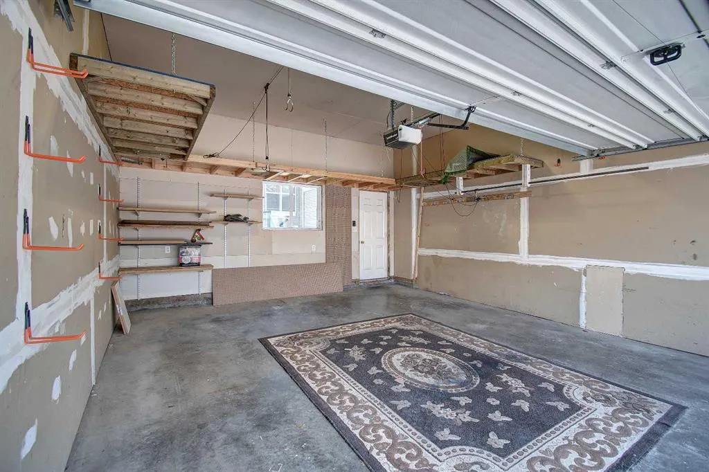 22 Prestwick Gardens SE