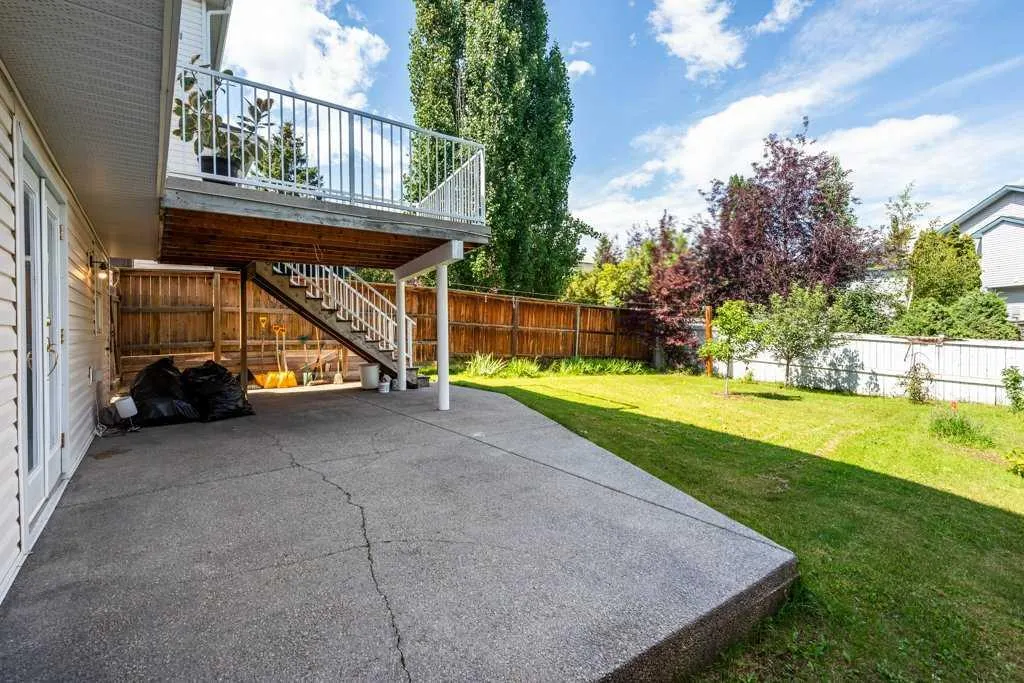 14 Somerglen Crescent SW