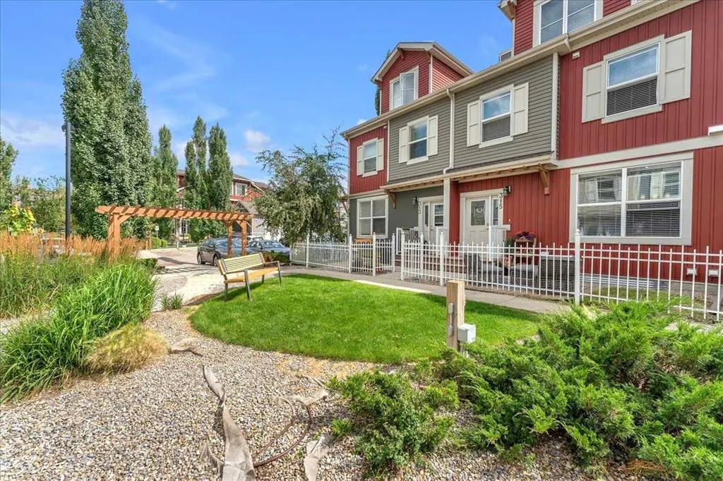 10 Auburn Bay Avenue SE, #315