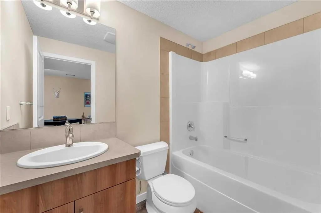 10 Auburn Bay Avenue SE, #315