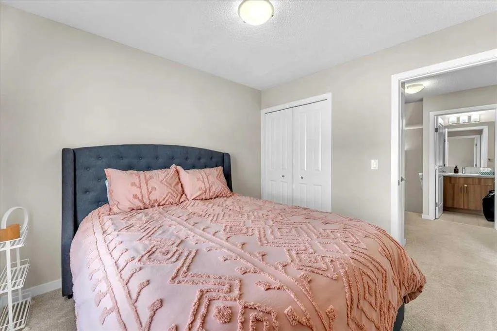 10 Auburn Bay Avenue SE, #315
