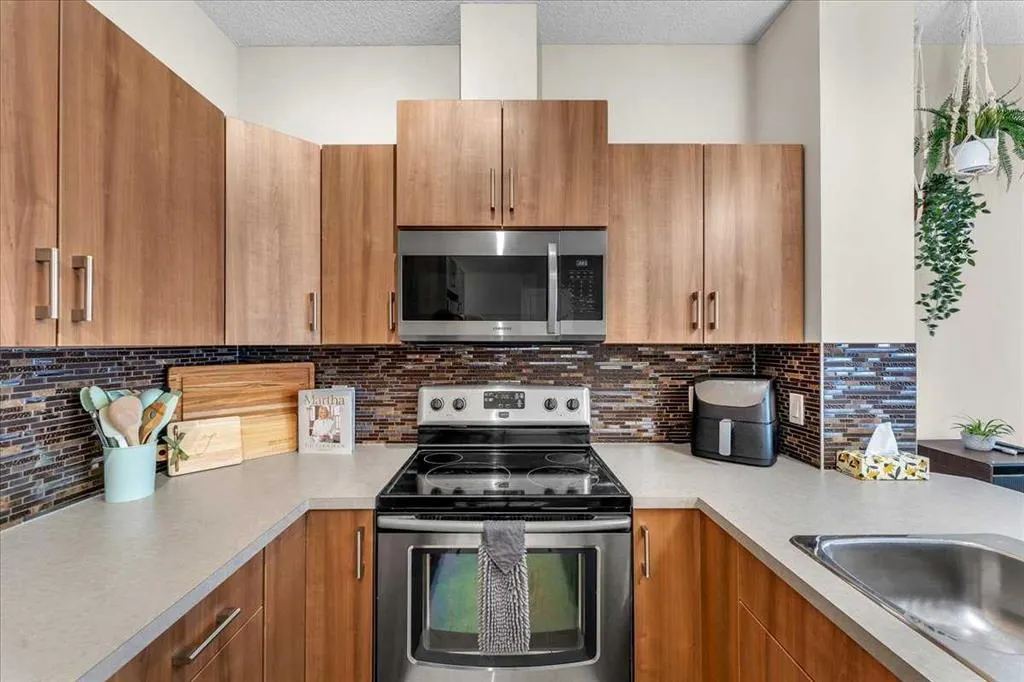 10 Auburn Bay Avenue SE, #315