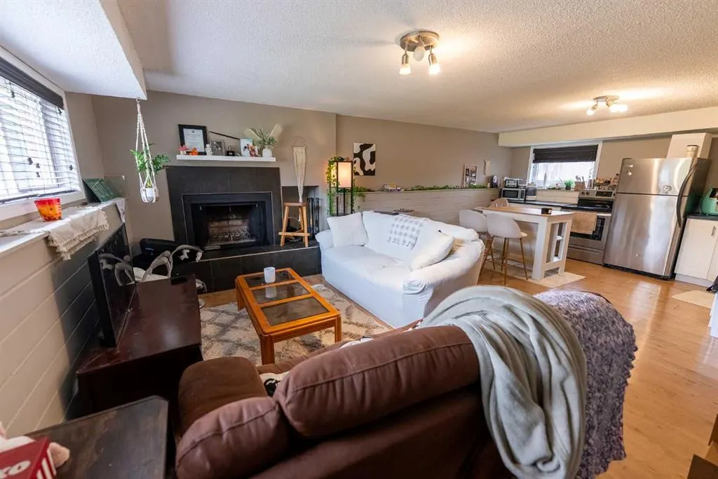 22 Nyman Crescent
