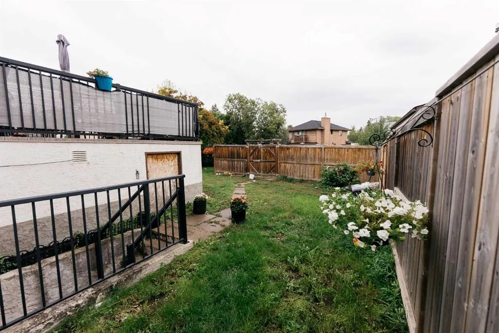 22 Nyman Crescent