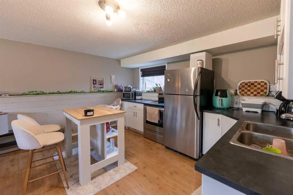 22 Nyman Crescent