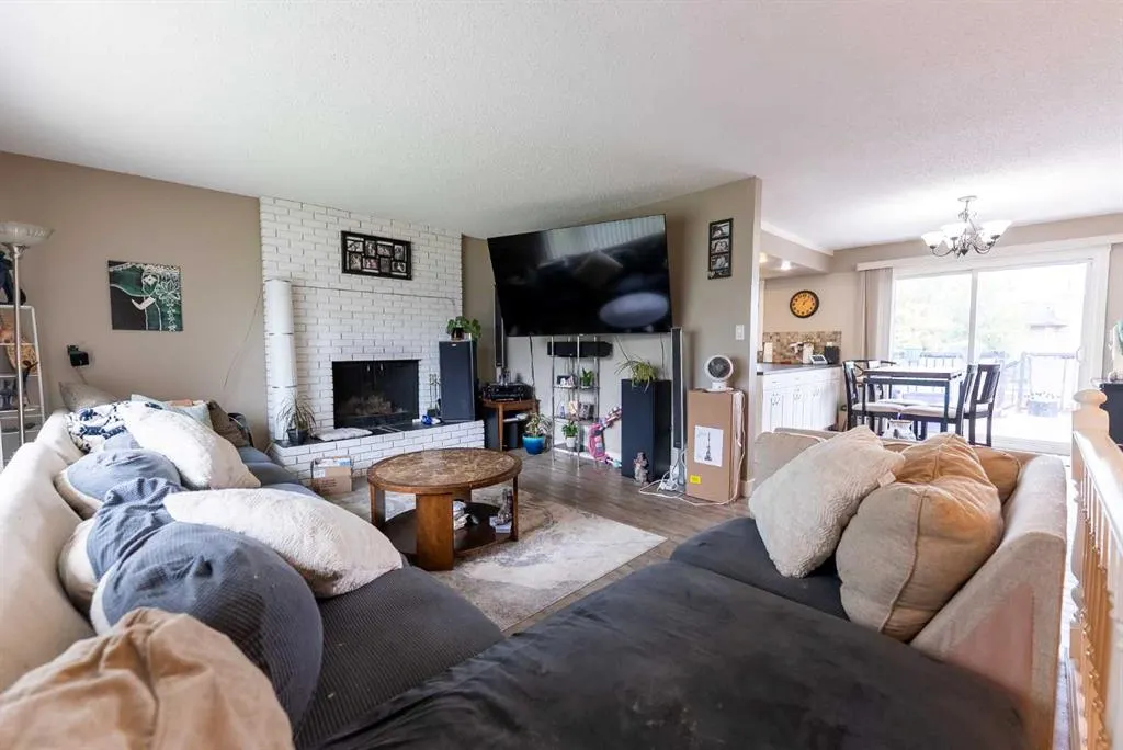 22 Nyman Crescent