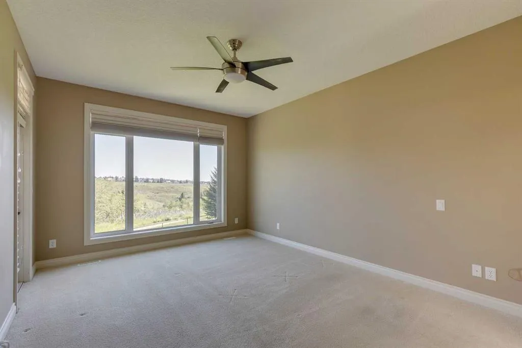 144 Tuscany Ravine Heights NW
