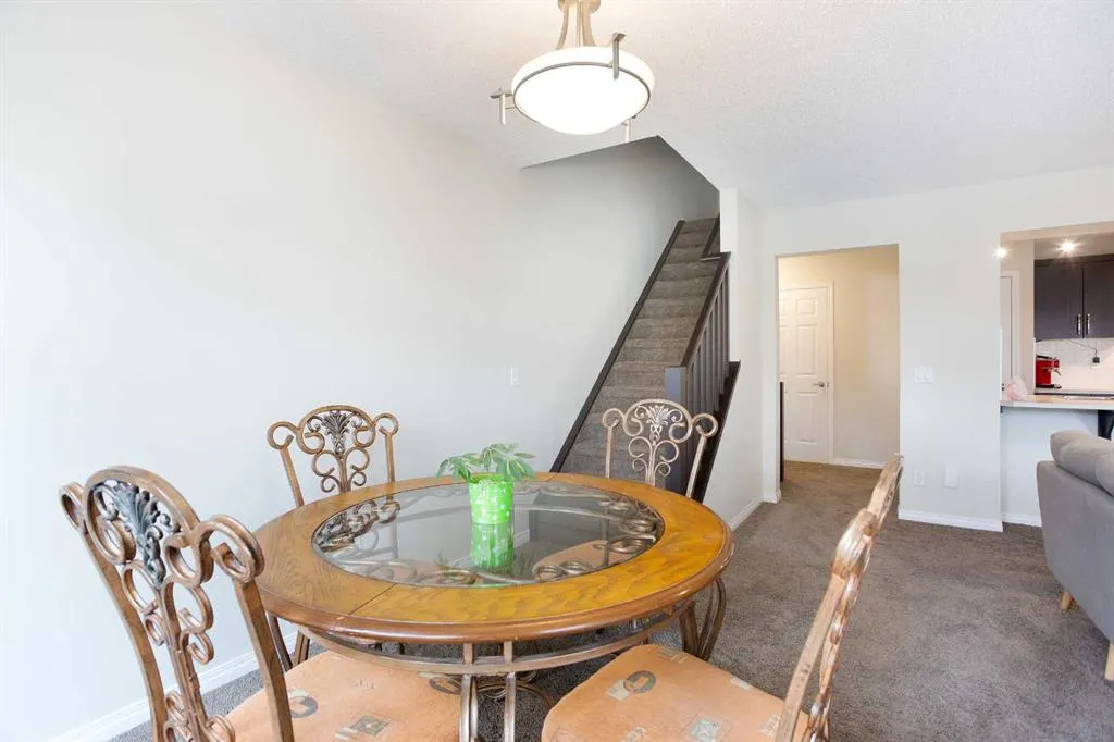 176 Windstone Link SW
