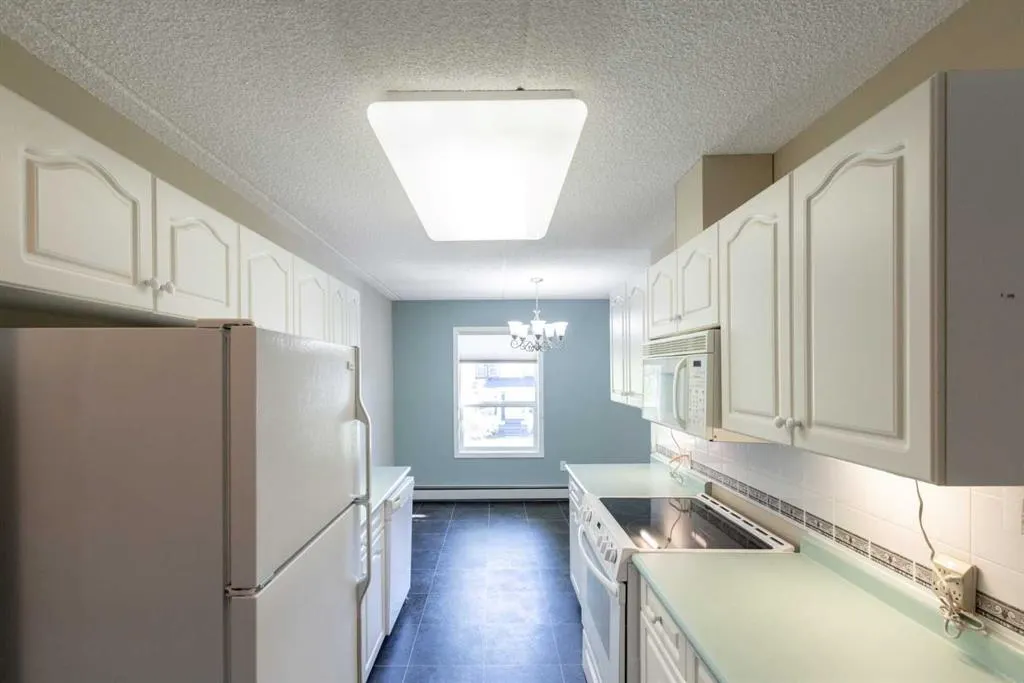 5000 48 Street, #208