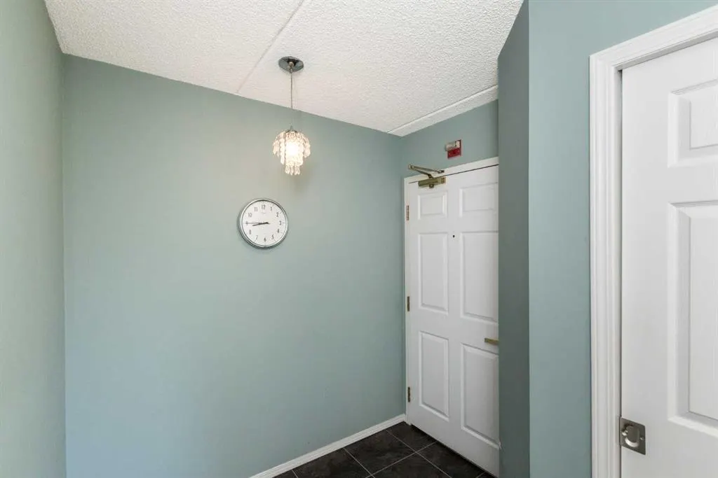5000 48 Street, #208