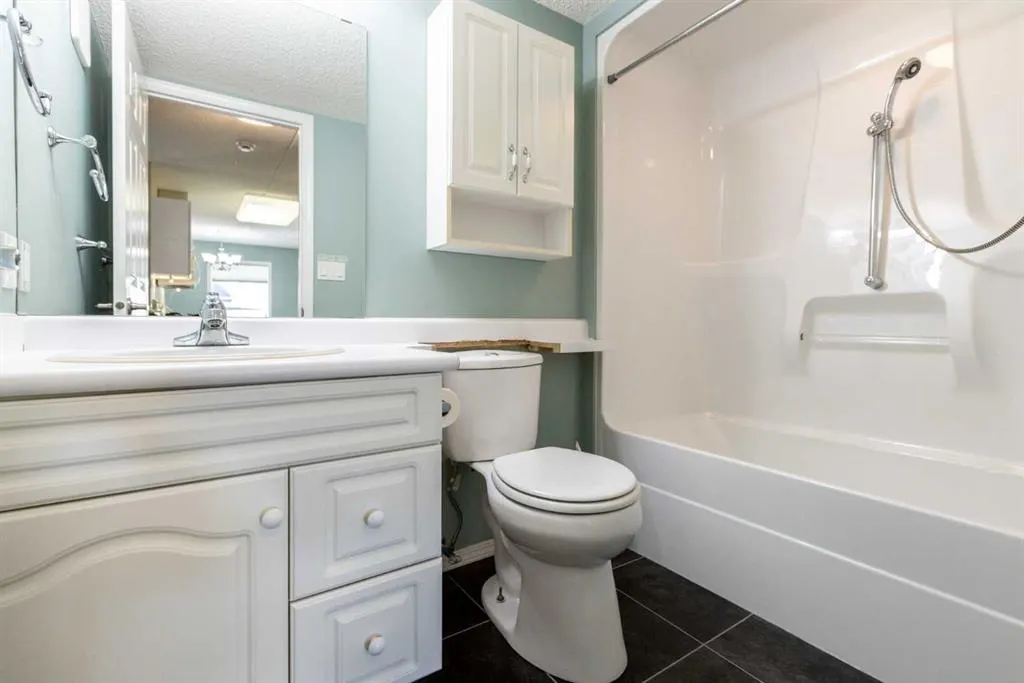 5000 48 Street, #208