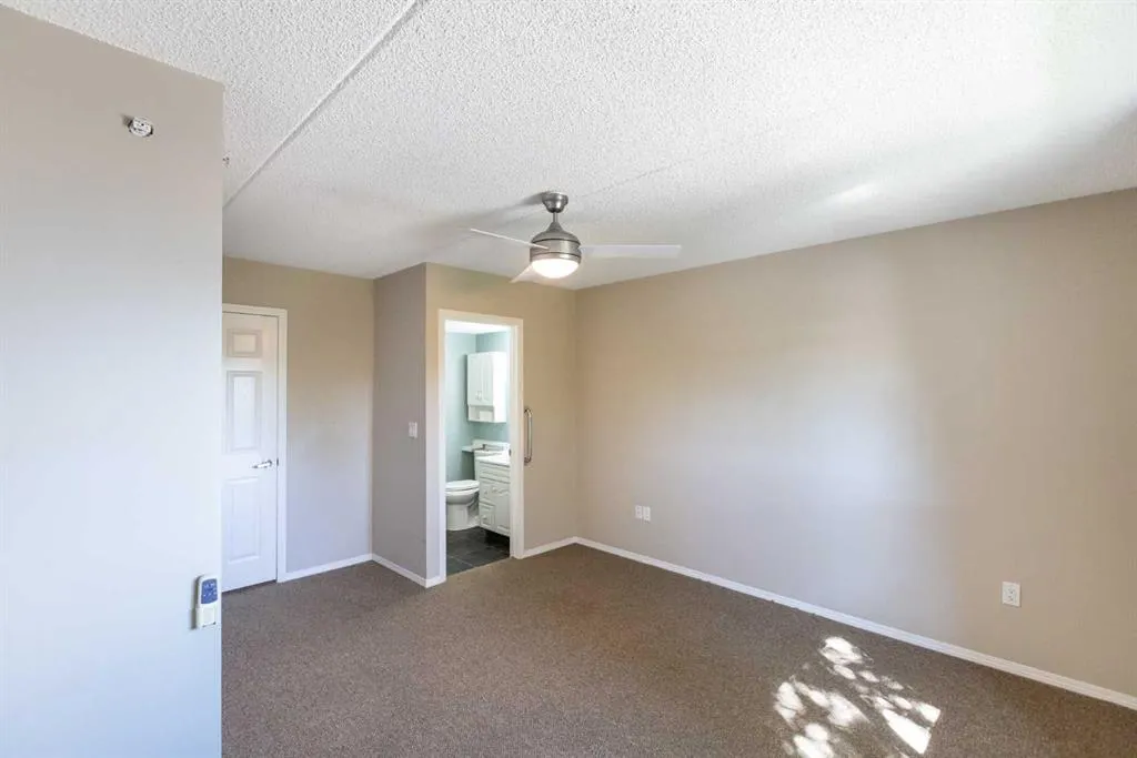 5000 48 Street, #208