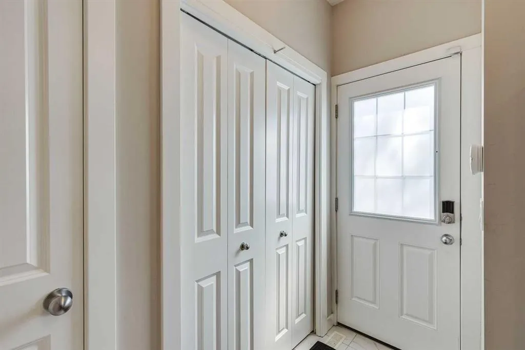385 Midtown Gate SW