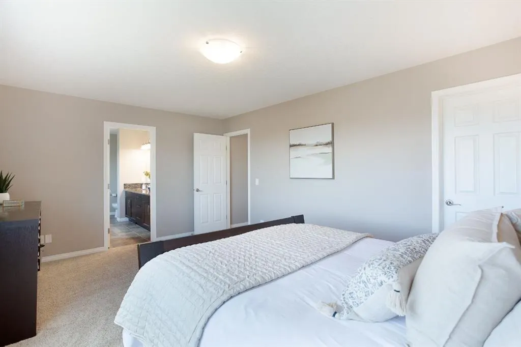 139 Windwood Grove SW