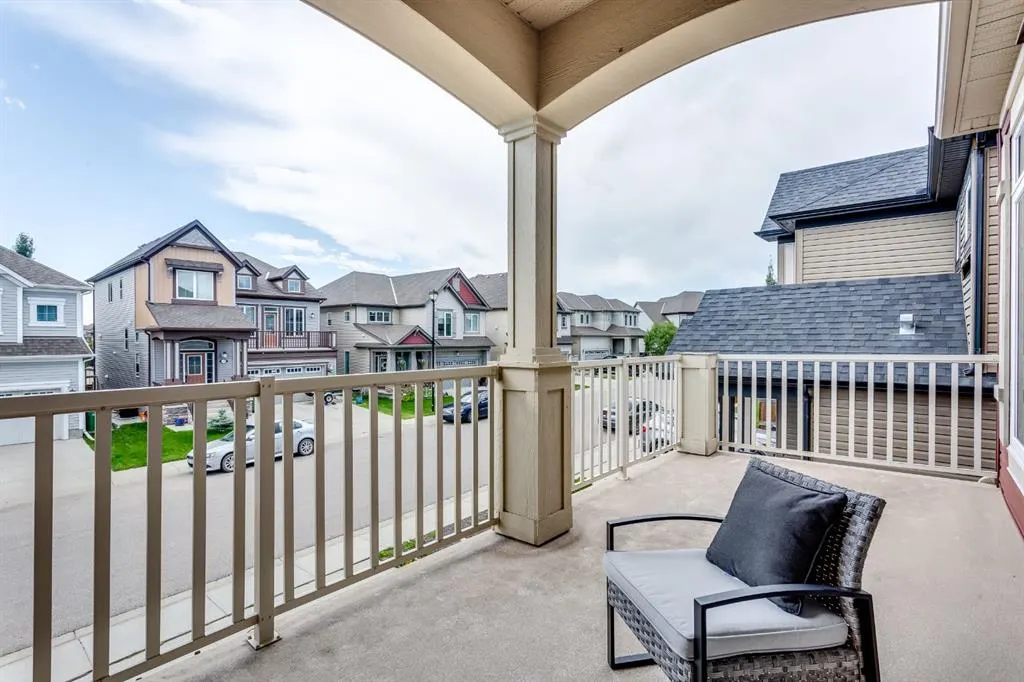 139 Windwood Grove SW