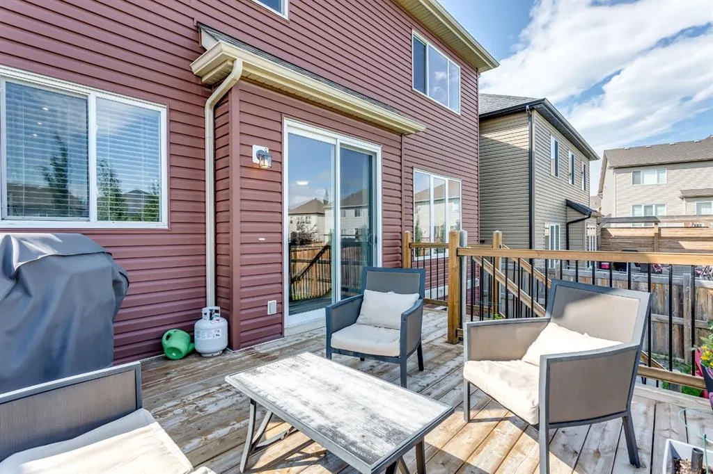 139 Windwood Grove SW