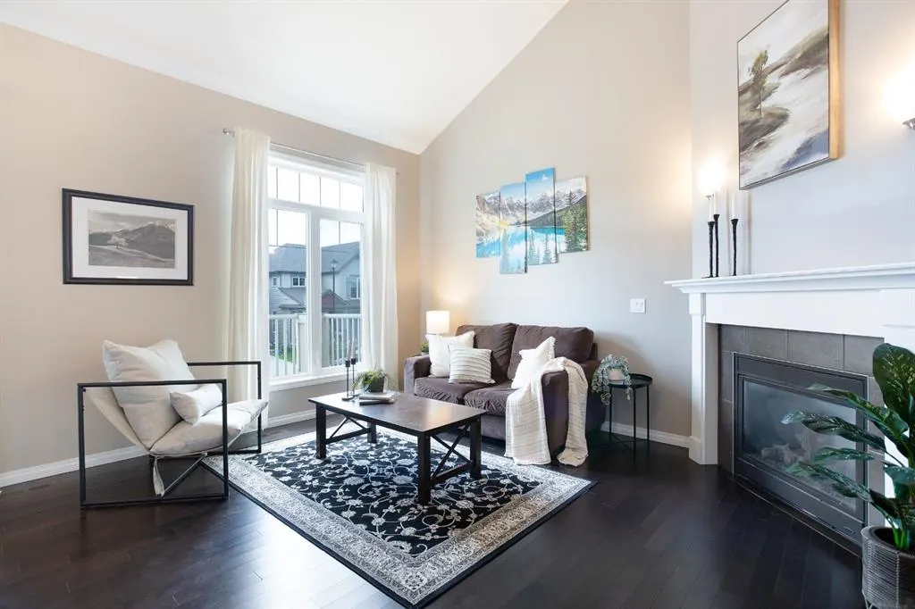 139 Windwood Grove SW