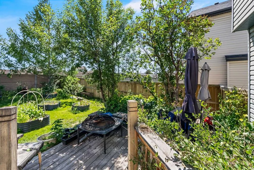 105 Martha’s Haven Green NE