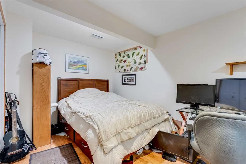 105 Martha’s Haven Green NE