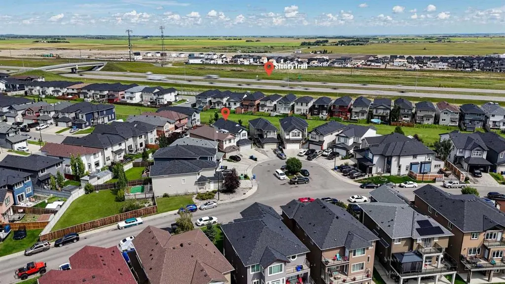 27 Taralake Mews NE