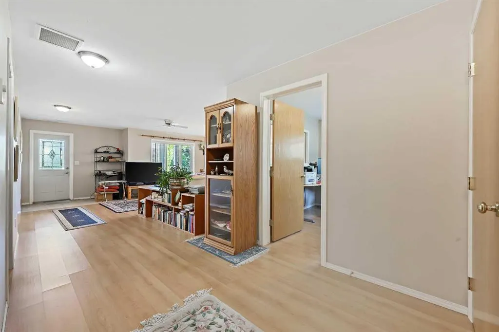766 Stonehaven Drive