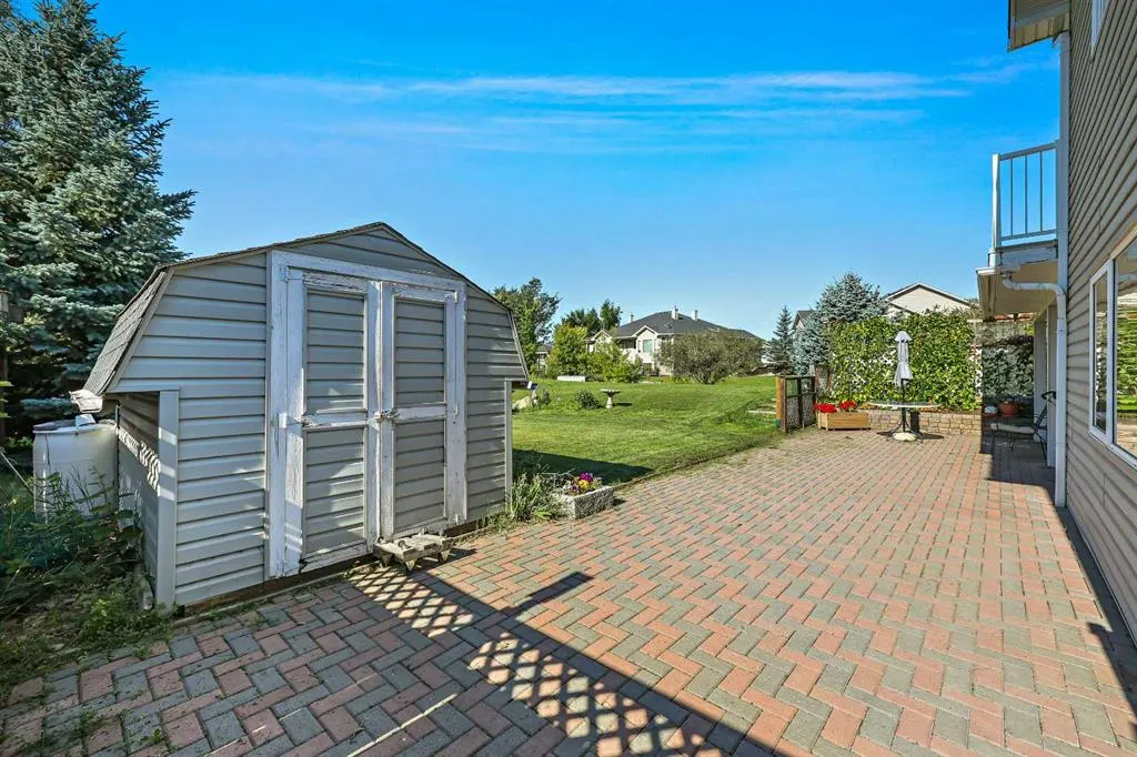 766 Stonehaven Drive