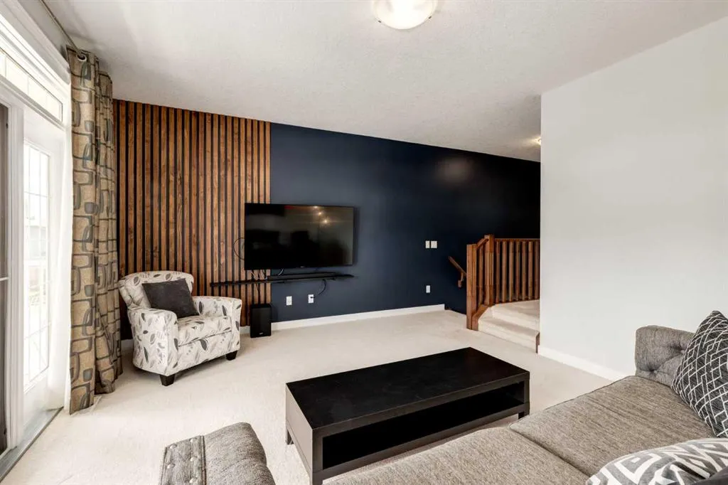 2699 Ravenslea Gardens SE