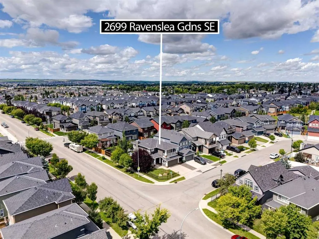 2699 Ravenslea Gardens SE