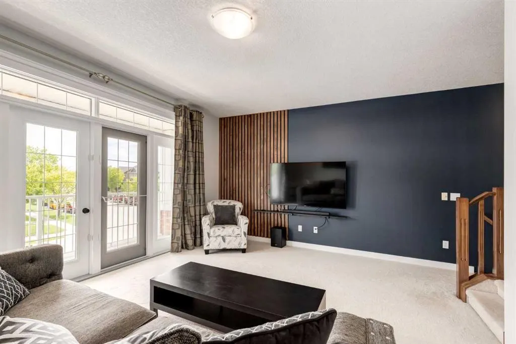 2699 Ravenslea Gardens SE