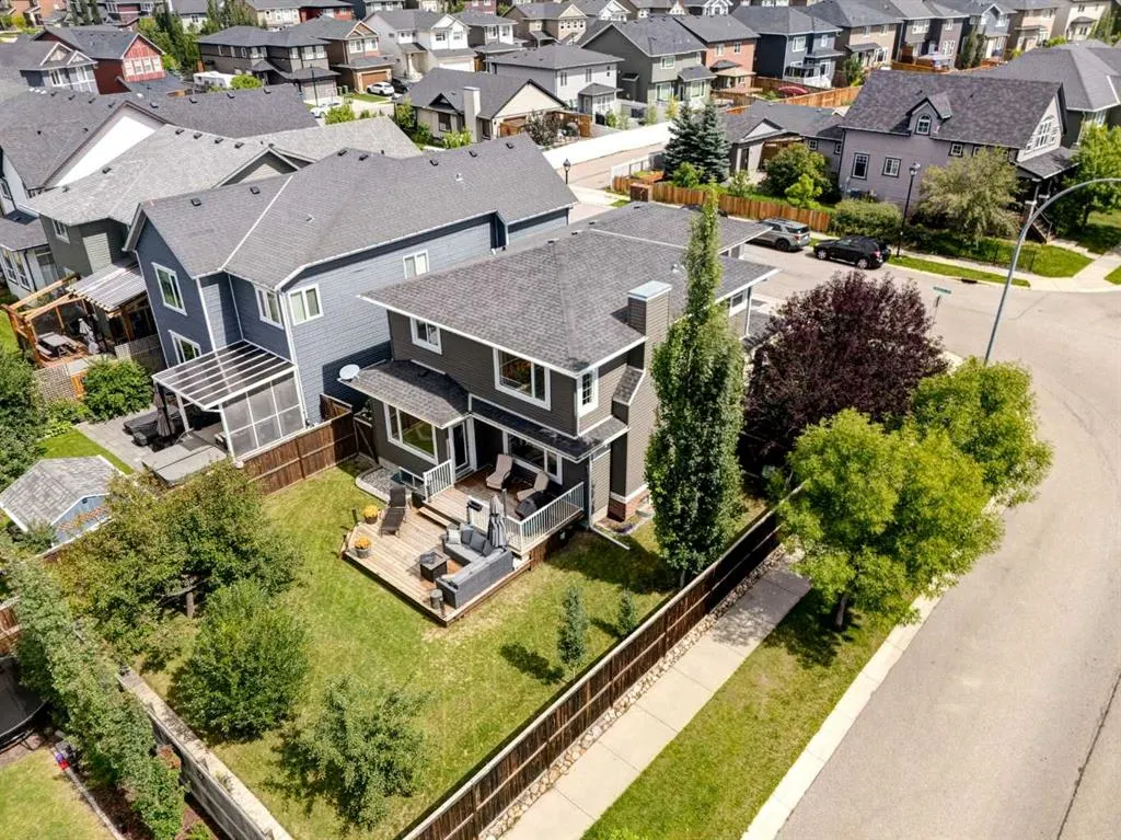 2699 Ravenslea Gardens SE