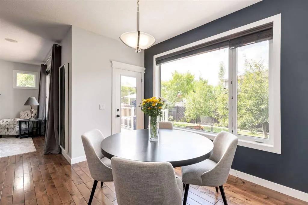 2699 Ravenslea Gardens SE