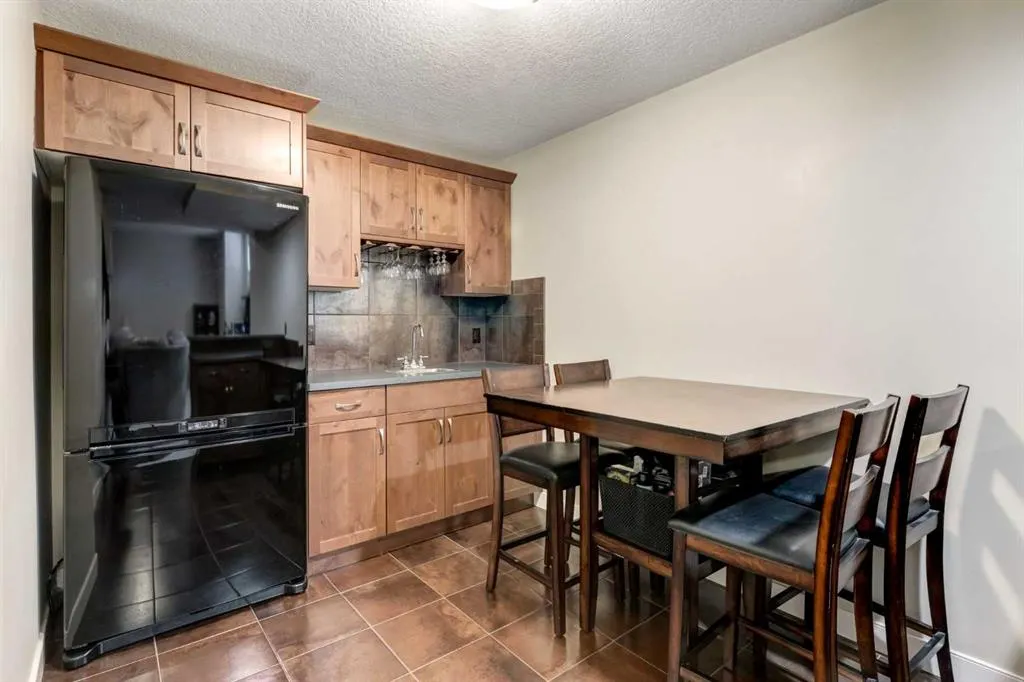 2699 Ravenslea Gardens SE