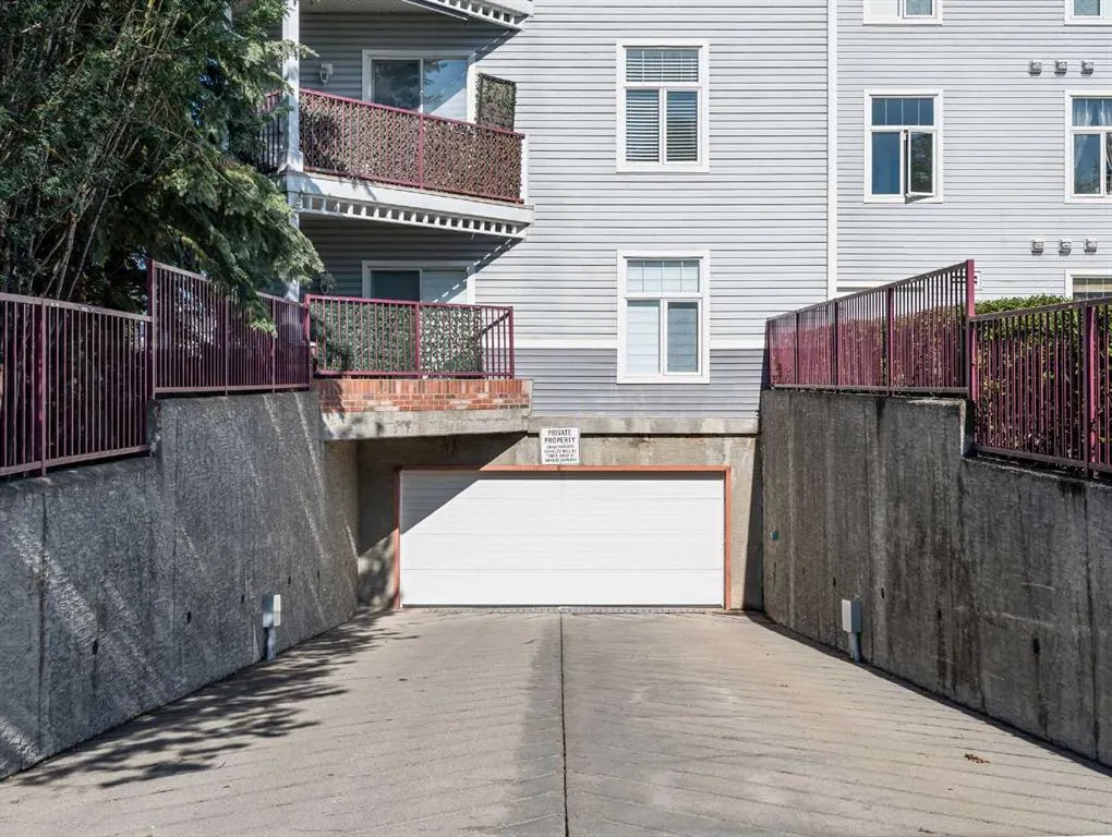 8 County Village Bay, #410