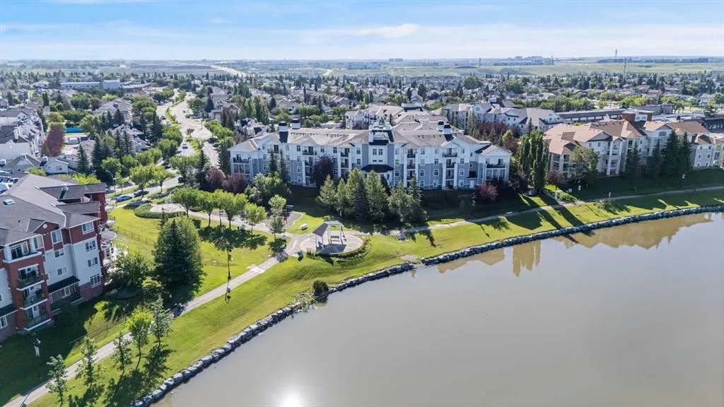 8 County Village Bay, #410