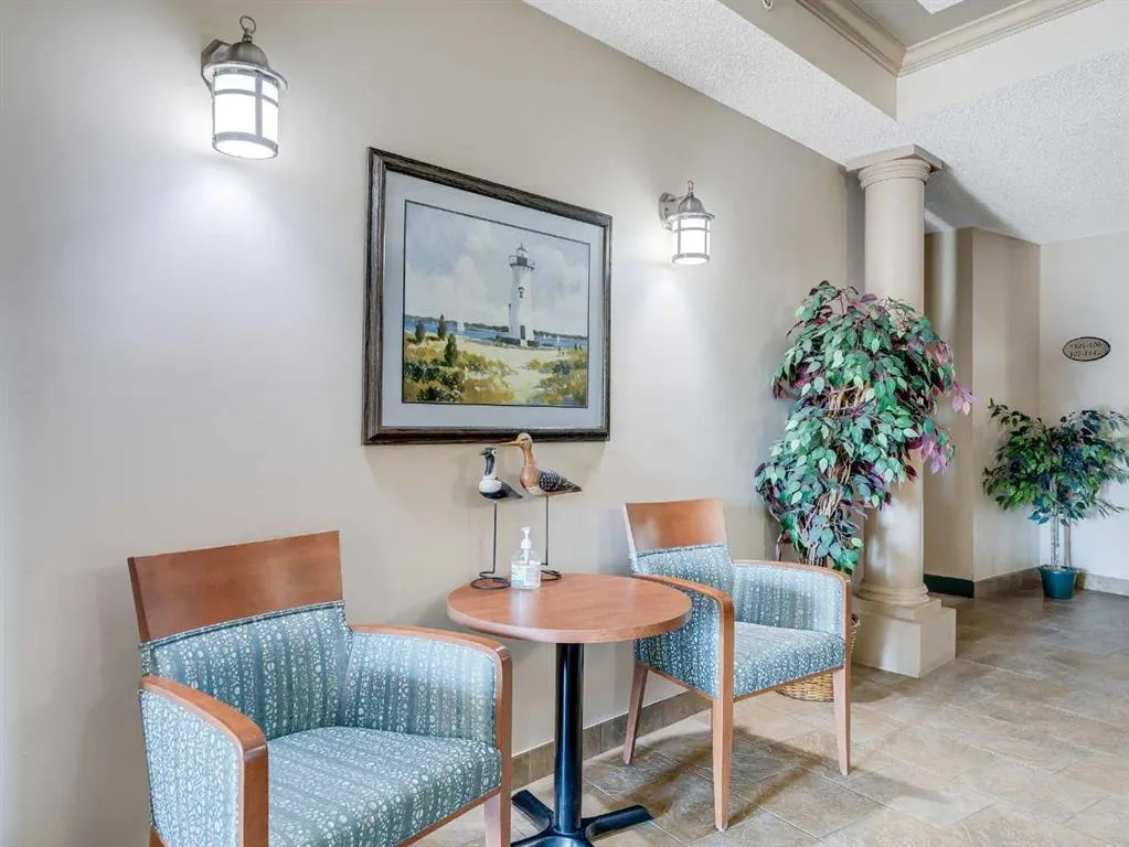 8 County Village Bay, #410