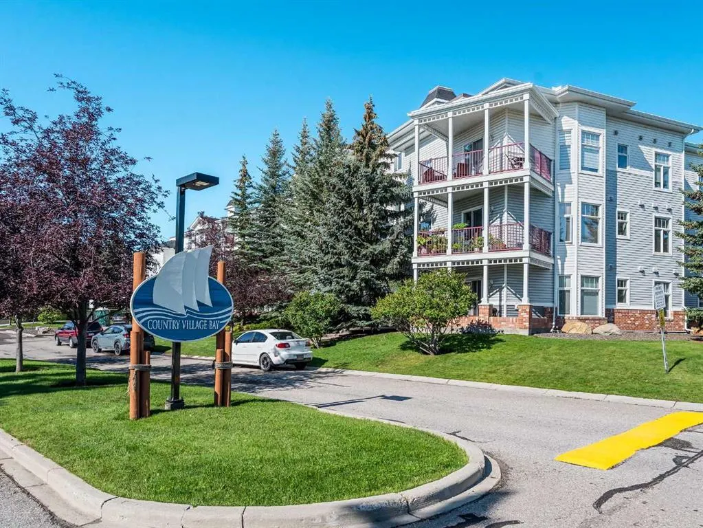 8 County Village Bay, #410