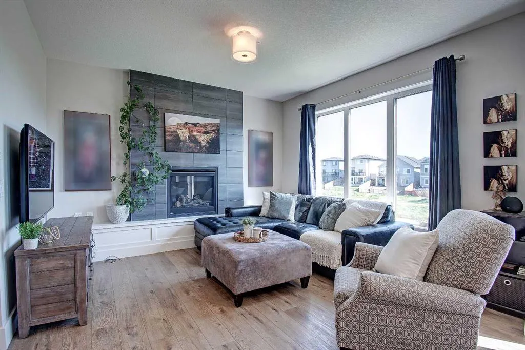 150 Amery Crescent