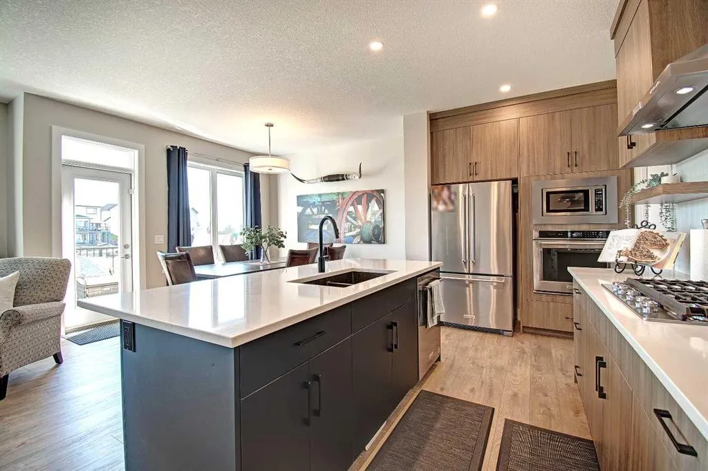 150 Amery Crescent
